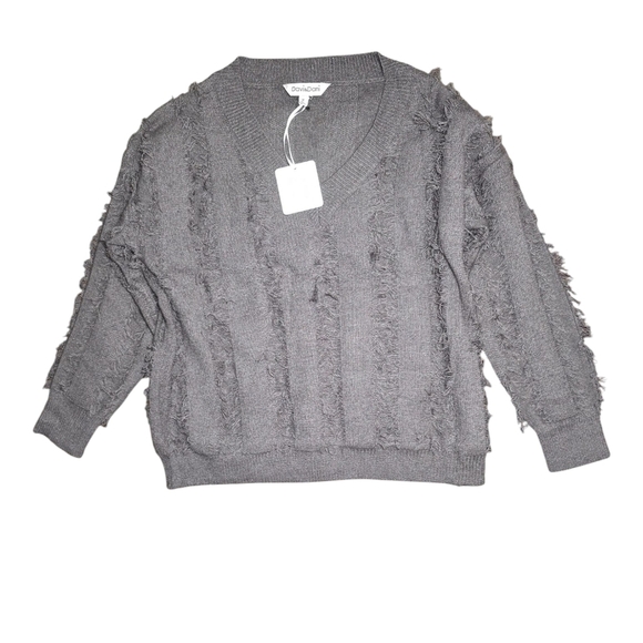 NWT DAVI & DANI Wool Mixed Gray V-Neck Textured Sweater Size M - Picture 2 of 7